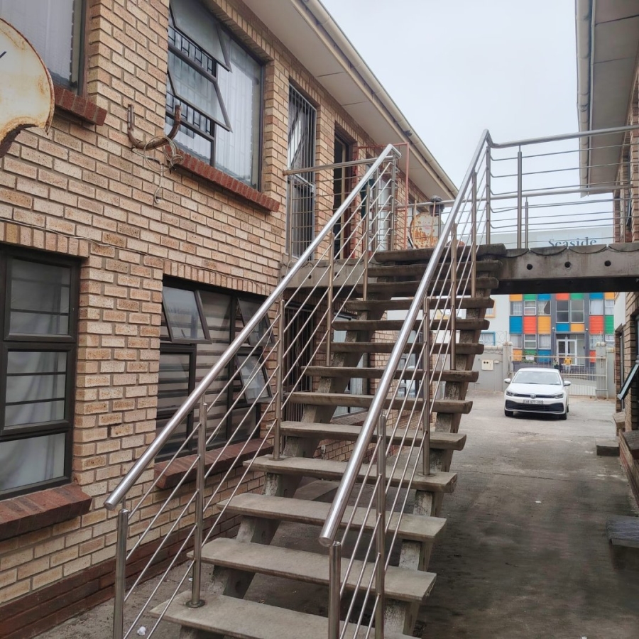 2 Bedroom Property for Sale in Quigney Eastern Cape